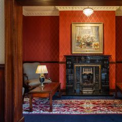 Lobby alcove www.sevenoakshotel.com